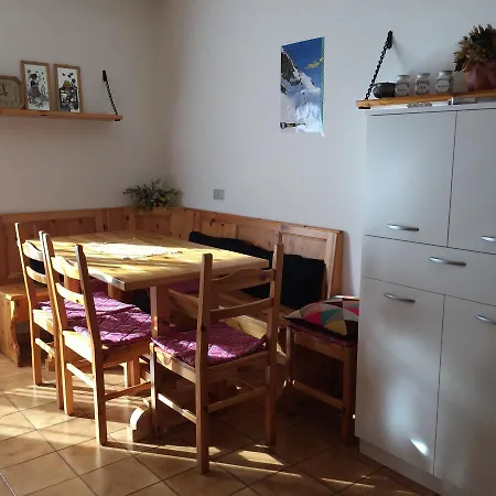 Capitel B Apartman